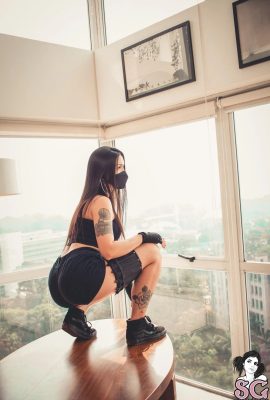 （Suicide Girls）Nayin – Urban Kunoichi