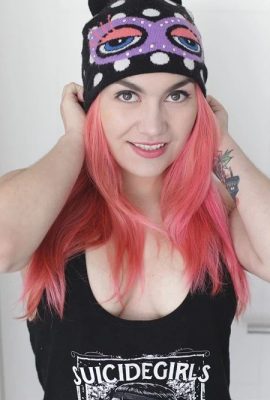 （Suicide Girls）Sixir – 粉紅承諾