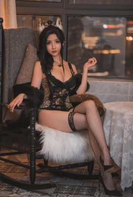 rioko涼涼子 豹子女士的秘密約會 [25P]