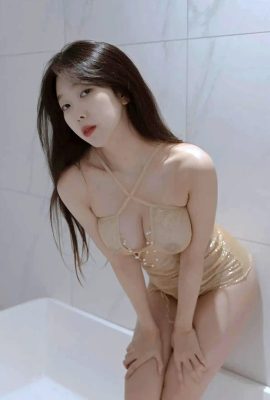 韓國美女 Shanny 浴室裡濕身誘惑 (32P)