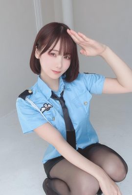 肯肯警察Cosplay要秀2 (24P)