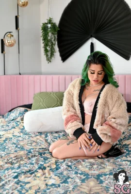 (Suicide Girls)2024年12月22日 – Vanessasage – 腮紅誘惑(49P)