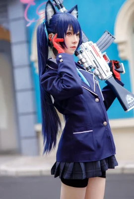 黑見芹香
