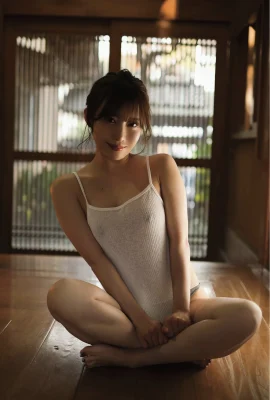 (望月りさ) 雪白飽滿極品身材 無人能抵抗 (37P)