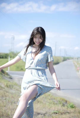 (北向珠夕) 豐滿乳量包覆不住 大曬養眼身材 (22P)