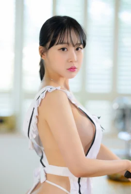 (BYEOL) 夾帶渾圓奶球….身材也是超級爆猛 (39P)