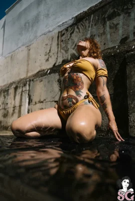 （（Suicide Girls）2025年5月7日 –  Mamanita  –  Sunbath（50p）
