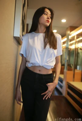 國模娜莎大尺度人體私拍套圖(二) (87P)