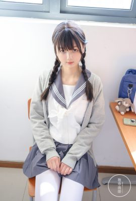 稚乖畫冊Vol.003 晴空03 雙馬尾乖巧女生