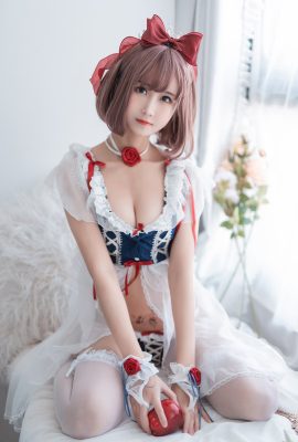 三度_69 Vol.029 白雪姬