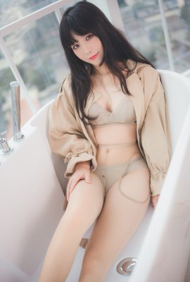 汪知子Vol.011 風衣
