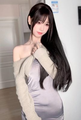 Cao Mei Zhou Zhou 草莓粥粥– 2023-04月艦長福利