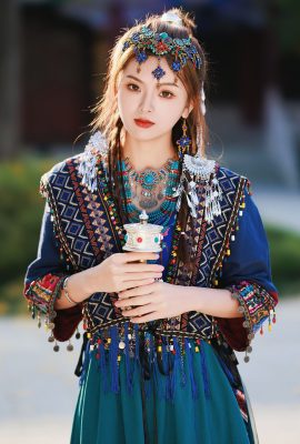 YiTuYu藝圖語Vol.4709 Zhang Zhang Bao