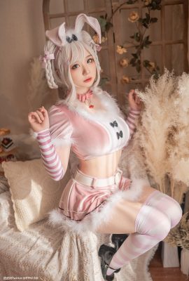 皮皮奶可可愛了啦粉色兔兔