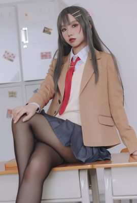 果咩醬w Vol.043 麻衣校服