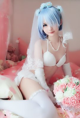 習呆呆– 蕾姆婚紗