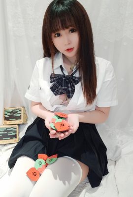 蜜桃少女是依酱呀 – 大學生繩藝