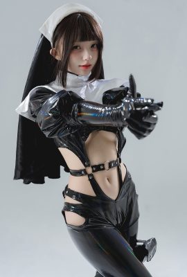 花鈴– 漆皮修女