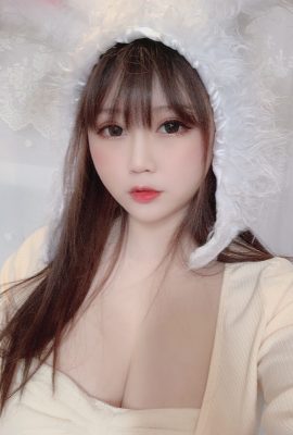 蜜桃少女是依醬呀– 小白兔