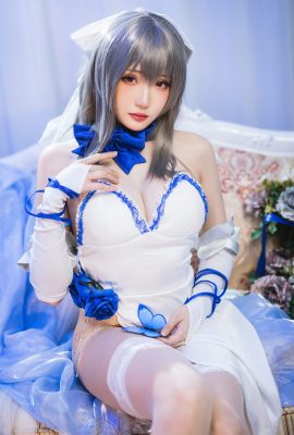 瓜希醬– 路易九禮服