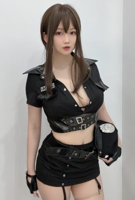 蜜桃少女是依醬呀– 女警