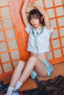 瘋貓ss – 日式超短裙