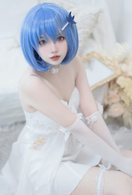 瘋貓ss – Fantia 2023年12月會員訂閱集5套