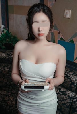 PUSSYLET Vol.33 可妮可妮 No.11 卡拉OK
