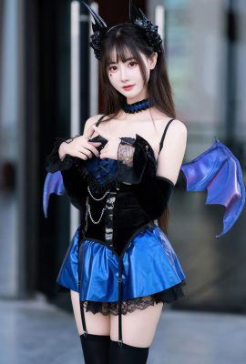 羽生三未– 小惡魔漫展返圖