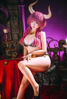 日奈嬌– 斷頭台阿烏拉