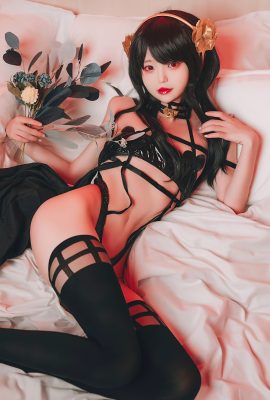 艾里 – Yor er 內衣