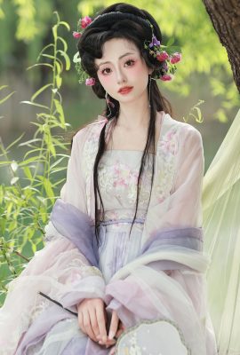 YiTuYu藝圖語Vol.7182 Xiao Yang Ai Gan Fan