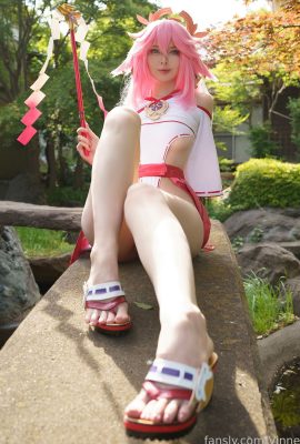 文內加爾 – 八重巫女