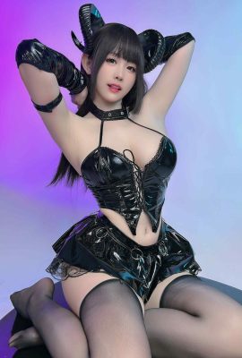 miko醬ww – 黑翼魅魔