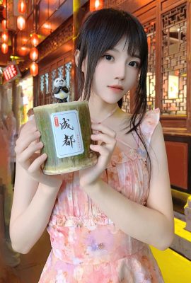 桜桃喵– 花束自拍