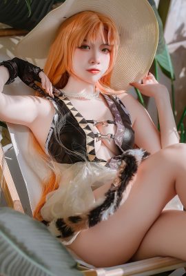 二佐Nisa – 犬之眷碧藍航線愛宕女僕