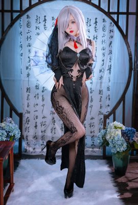 日奈嬌– 申鶴旗袍